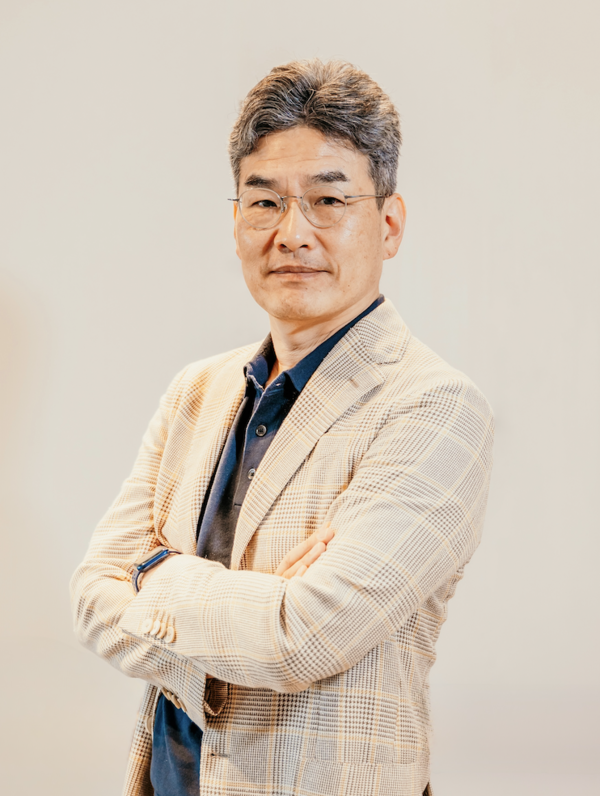 岩田洋治